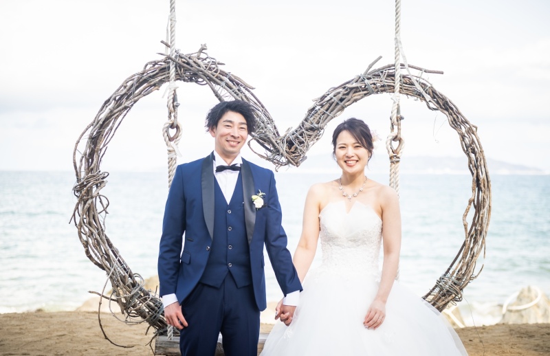 手繋ぎショット