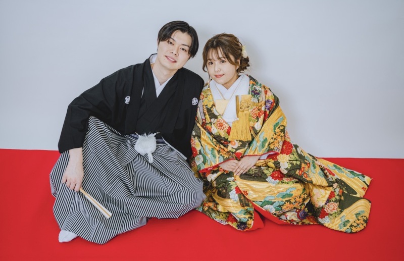 和の王道！仲睦まじい夫婦の姿