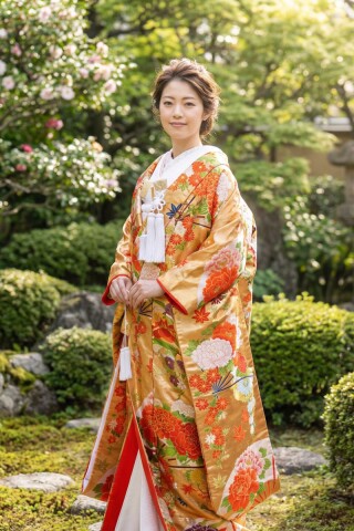 朱金地　四季花文様花扇