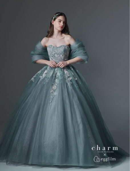 charmとeggfilmのコラボドレス