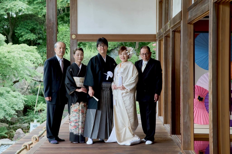 家族の絆を彩る1枚