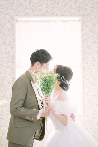 お気に入りのドレスで　スタジオ撮影