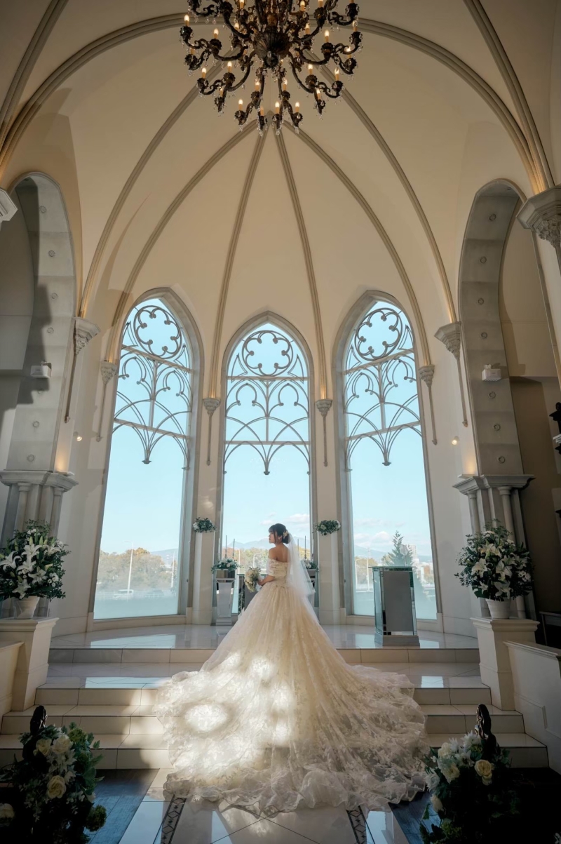 アメイジンググレイス前橋の光が降り注ぐチャペルで