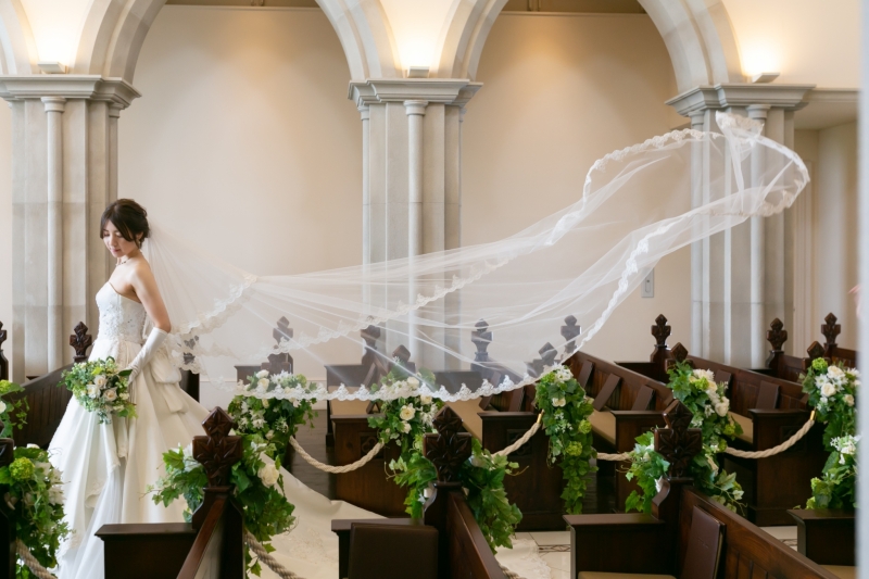 広いチャペルを生かして