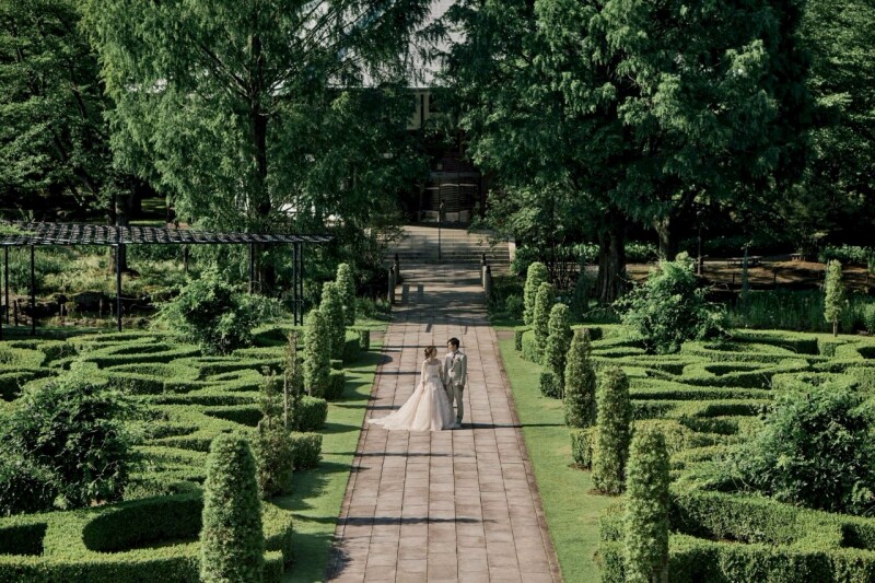 My Little Studio by BRIDES_庭園で撮影できる