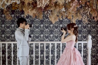 洋装　スタジオ撮影スタンダードプラン　　（ドレス1点･お肌レタッチ付データ100カット）