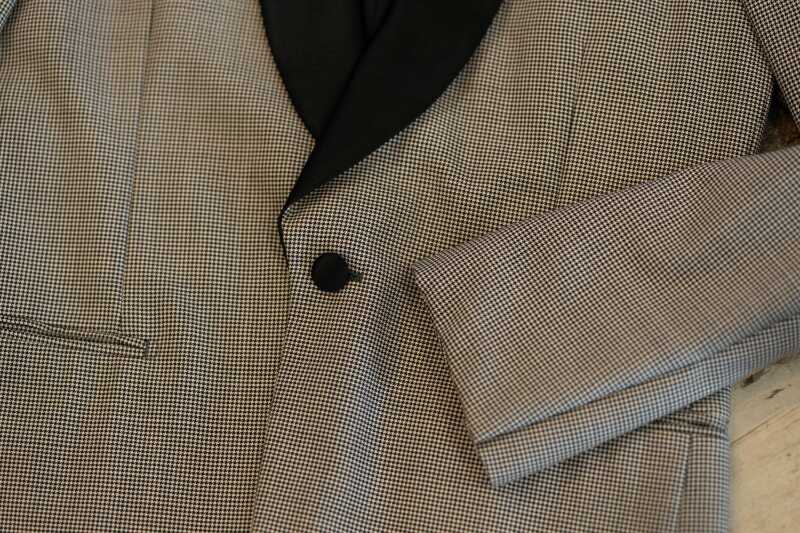 タキシードTX046