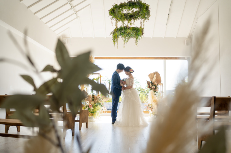 チャペルでの撮影からスタート。