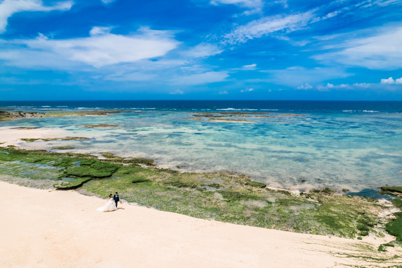 ドローンで迫力満点のフォトウエディング