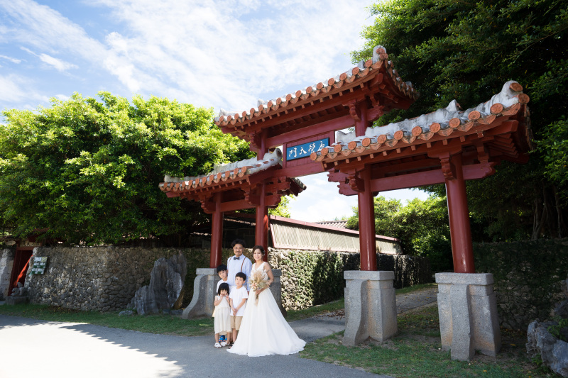 琉球の街並みでの一枚