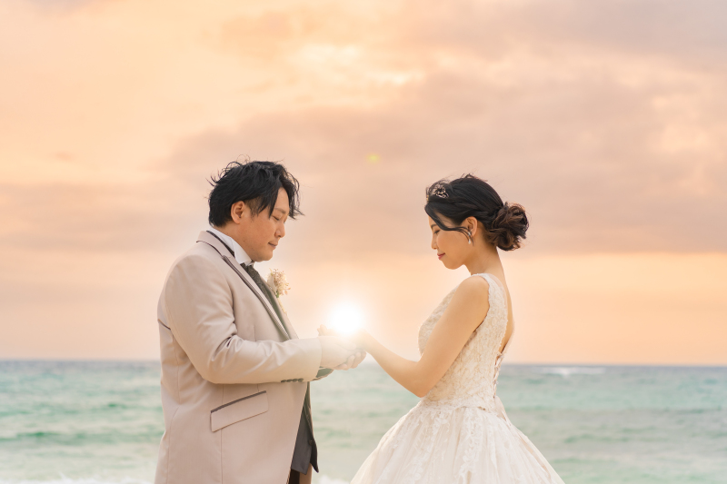 ふたりの手の中には