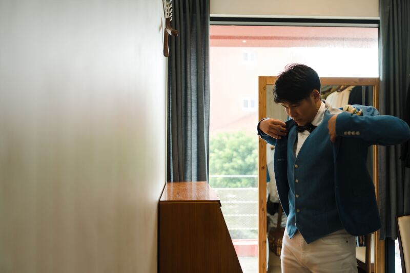 お支度のシーンもさりげなく