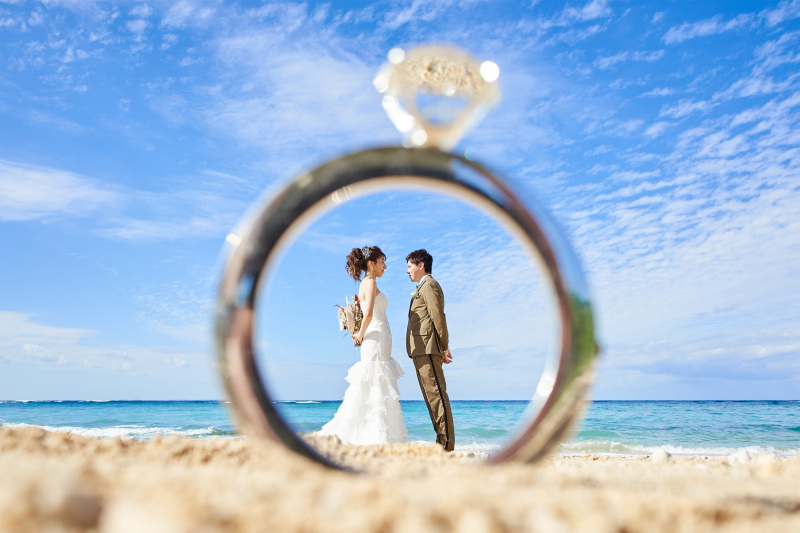 「青」に溶け込む、リングカット！