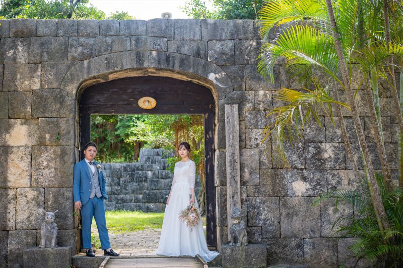 琉球の街並みで撮影しましょう