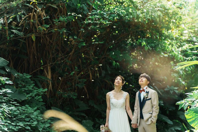 グーリーンの小道を歩きながら