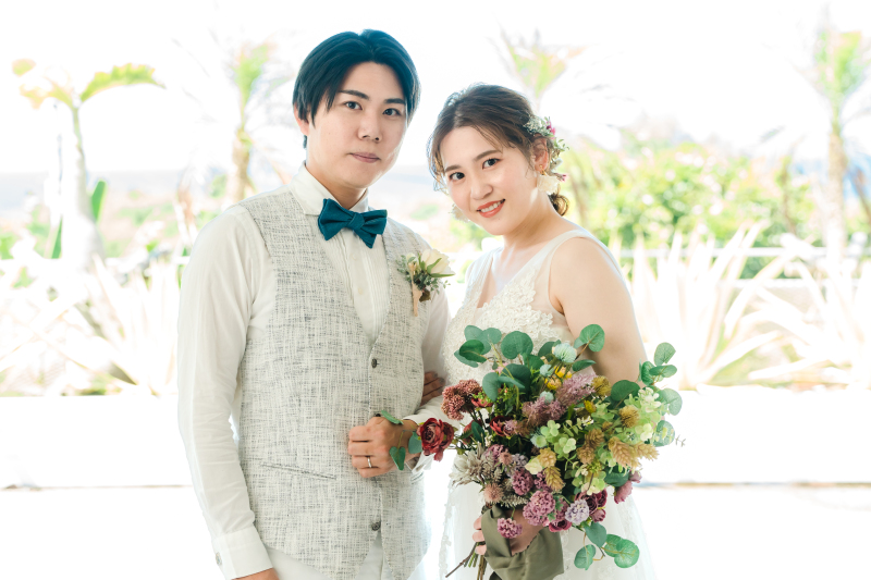 チャペルの白で