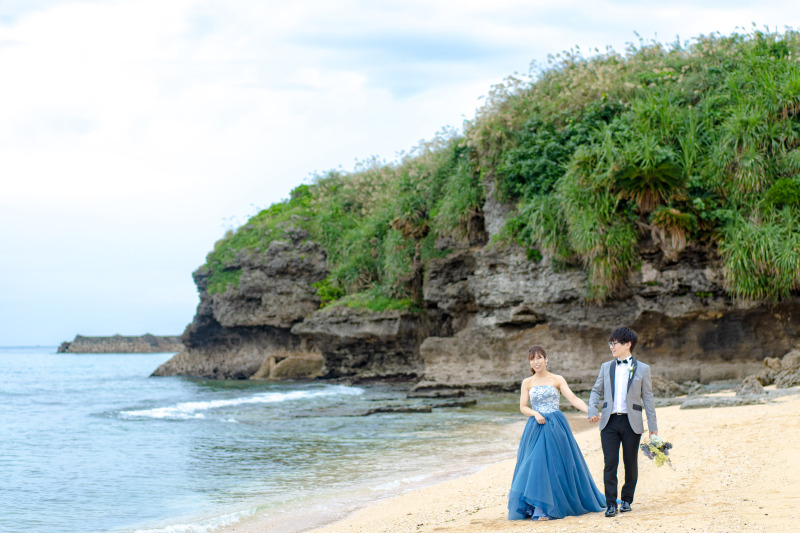 ビーチのバックにもグリーンが!