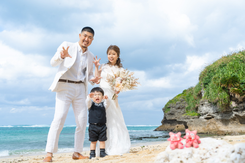 シーサーと一緒にガオ~♪