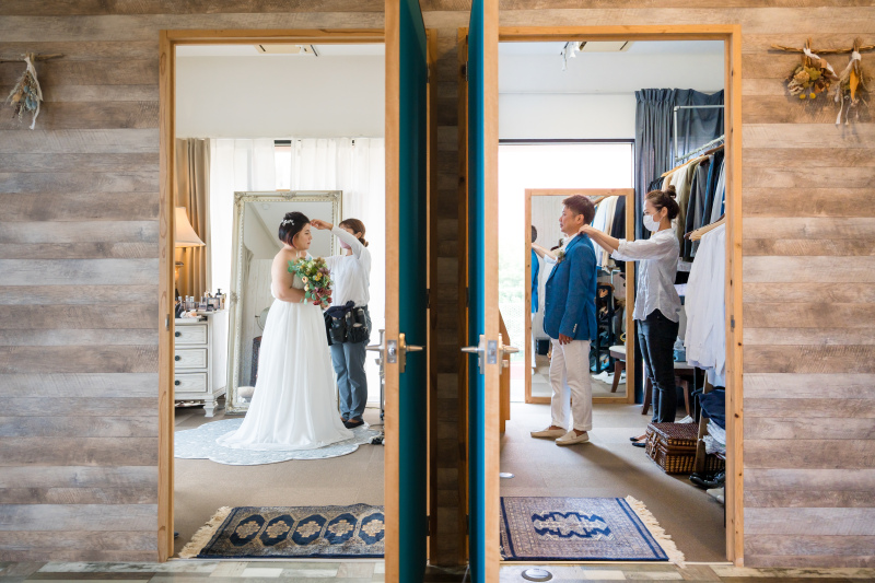 お支度中のおふたり