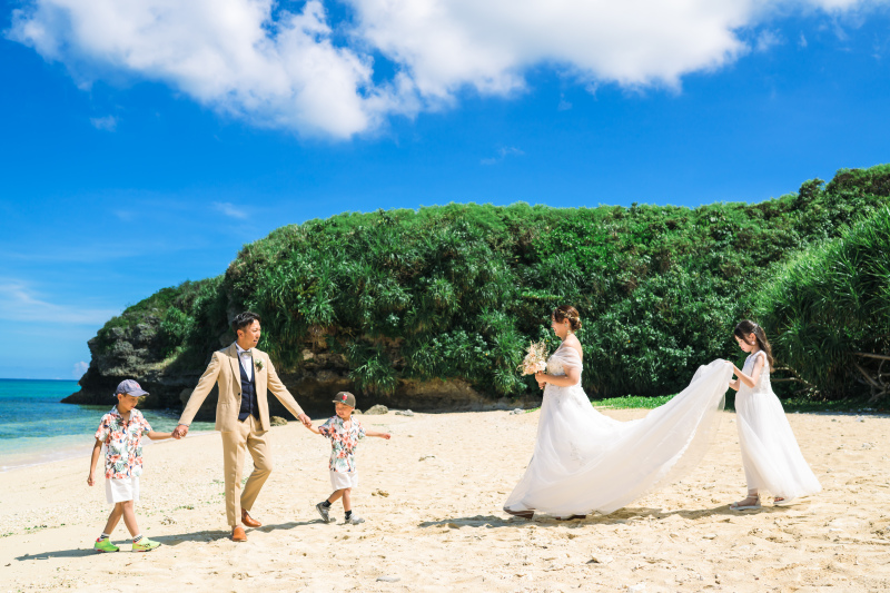 貸切のような広々としたビーチで！
