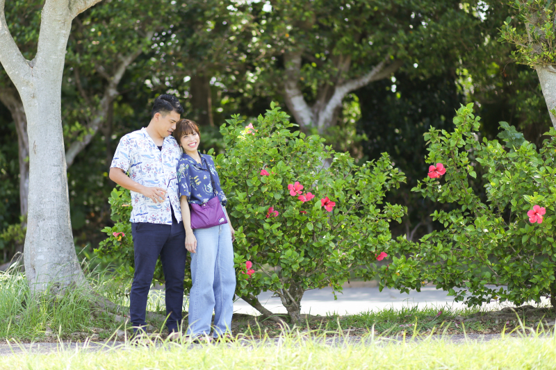 近くの草原でお散歩♪