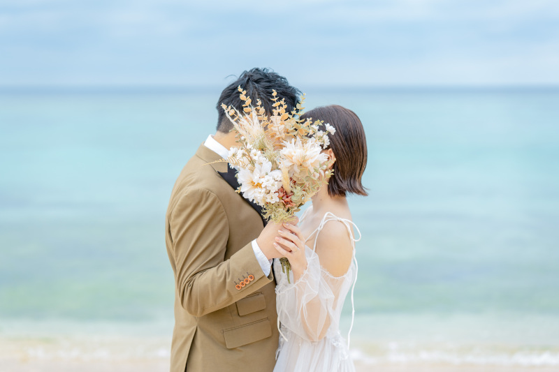 顔隠しカットもエモーショナルに!