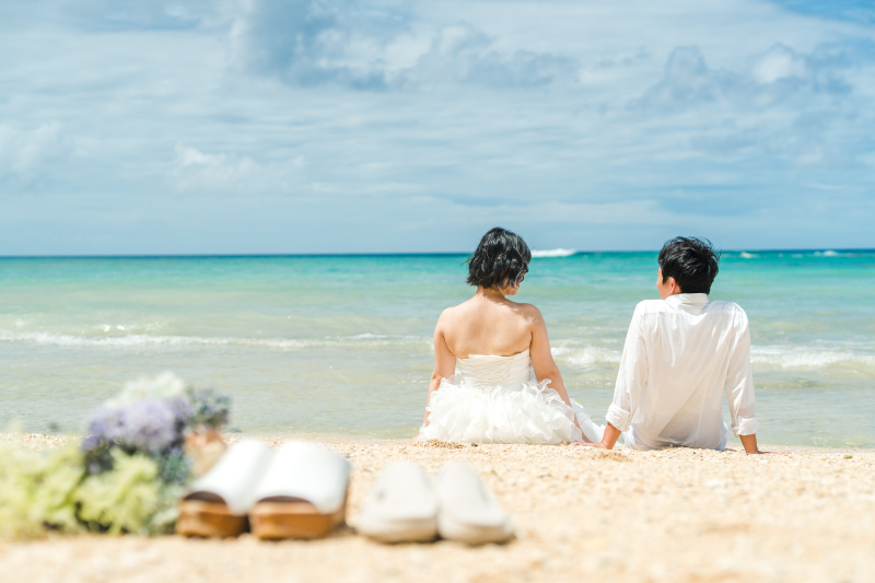 ゆったりと砂浜に座って♪