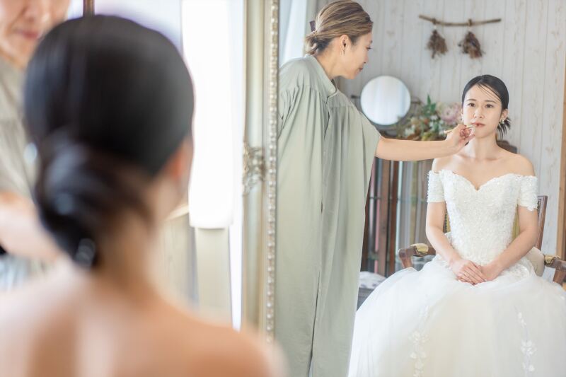 もうすぐ準備完了の新婦様