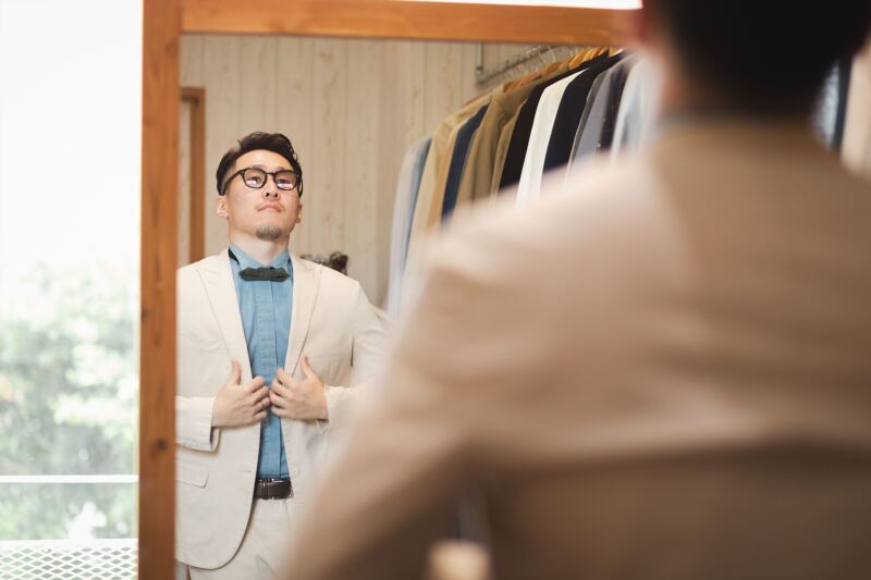 緊張気味の新郎様、ドキドキの瞬間が訪れる