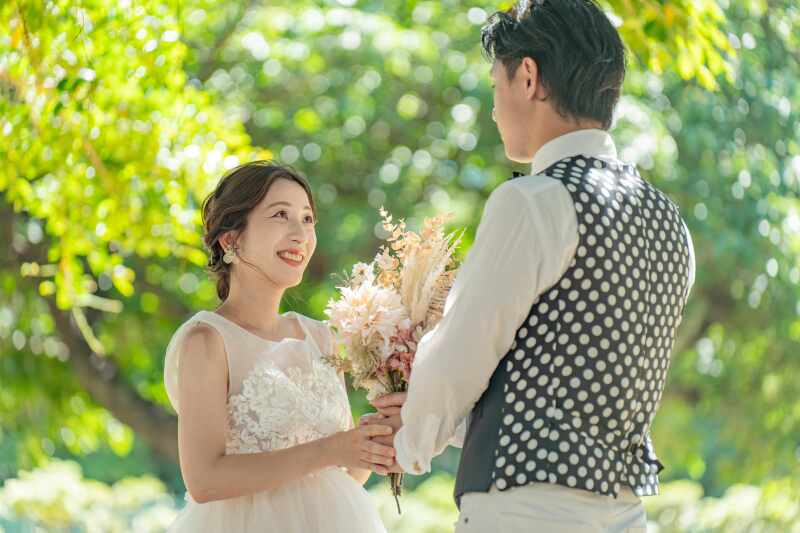 南国の樹々に囲まれて