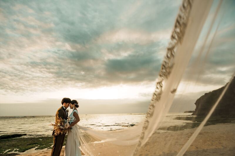 ロングベールと夕景