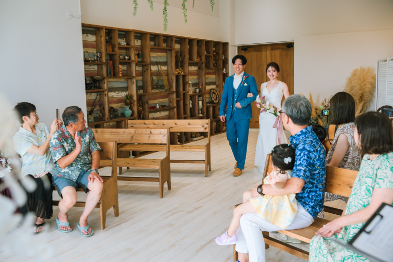 挙式スタート！