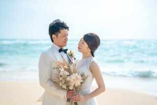 シーサーと一緒に、沖縄らしく