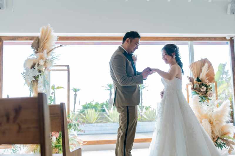 チャペルで指輪の交換も