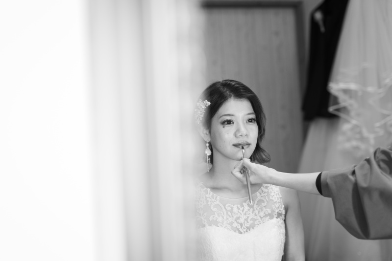 お仕度シーンもナチュラルに