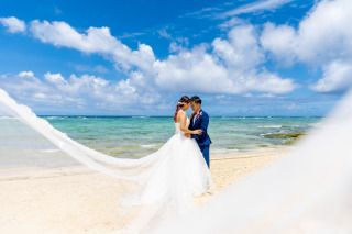 青い空＋青い海＝沖縄らしいロケーションフォト！