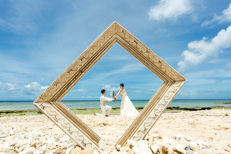 ビーチで撮影小物ショット！