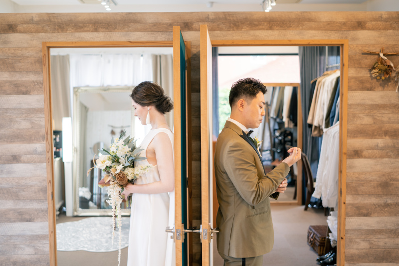 ドア越しにお互いを感じて