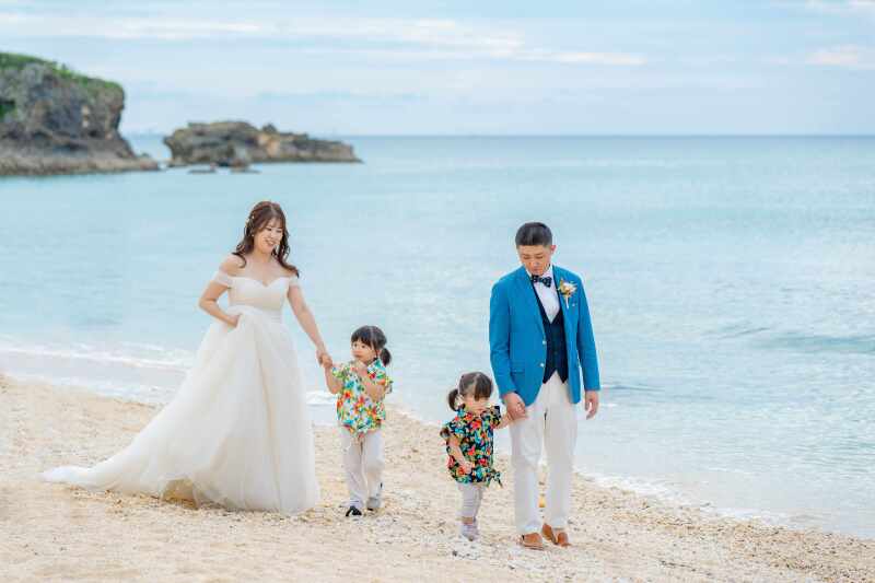 皆でビーチをお散歩しましょ