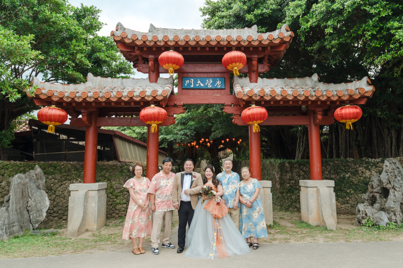 琉球の街並みでの一枚