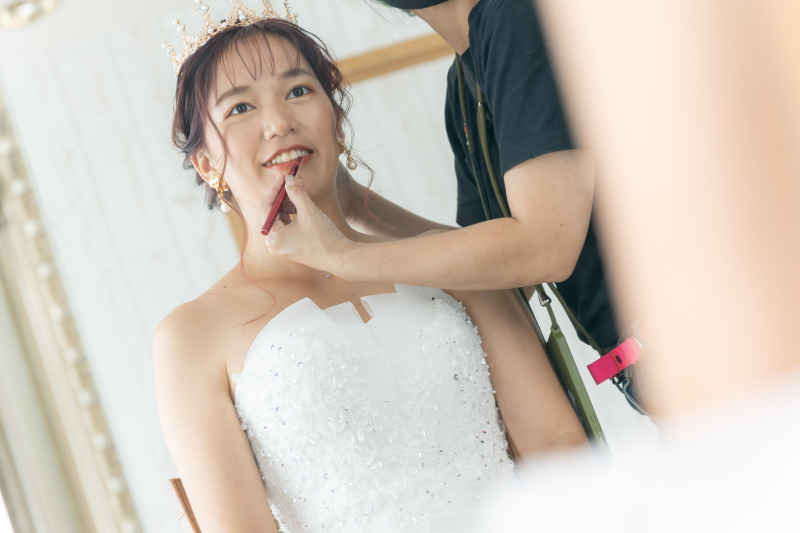 ヘアメイクの時間も楽しく！