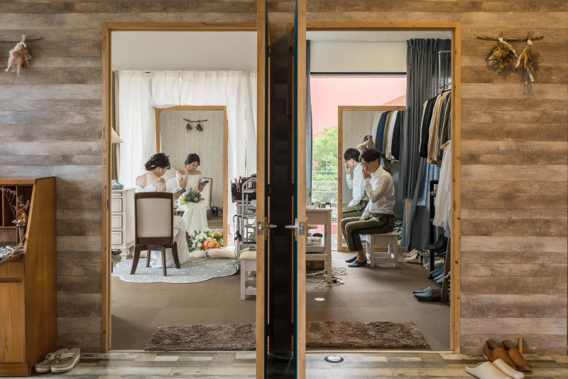 お支度はお二人別々のお部屋で。