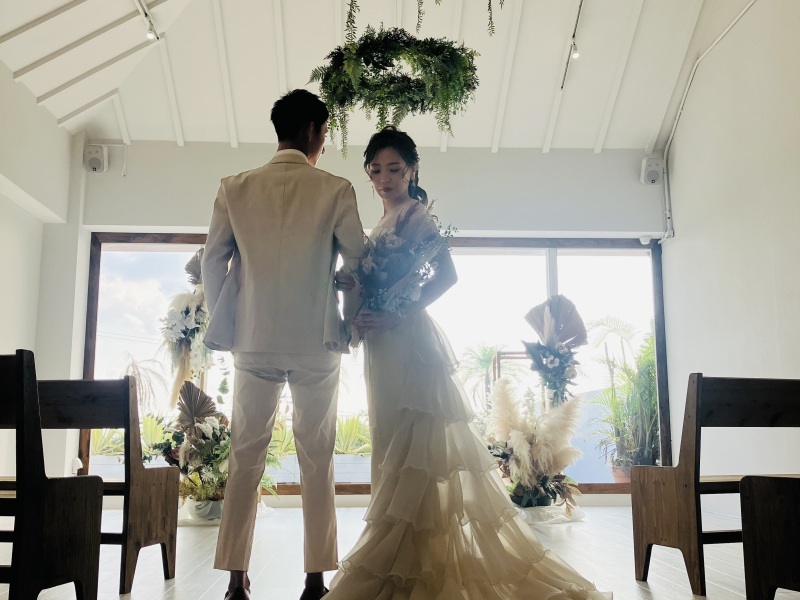 ドレスのラインを活かした綺麗なショット！