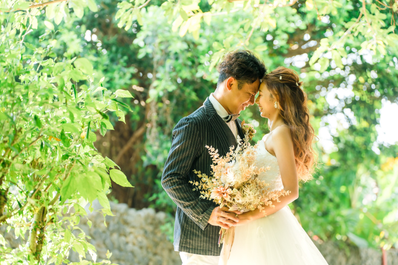 生い茂る緑のなかでの撮影