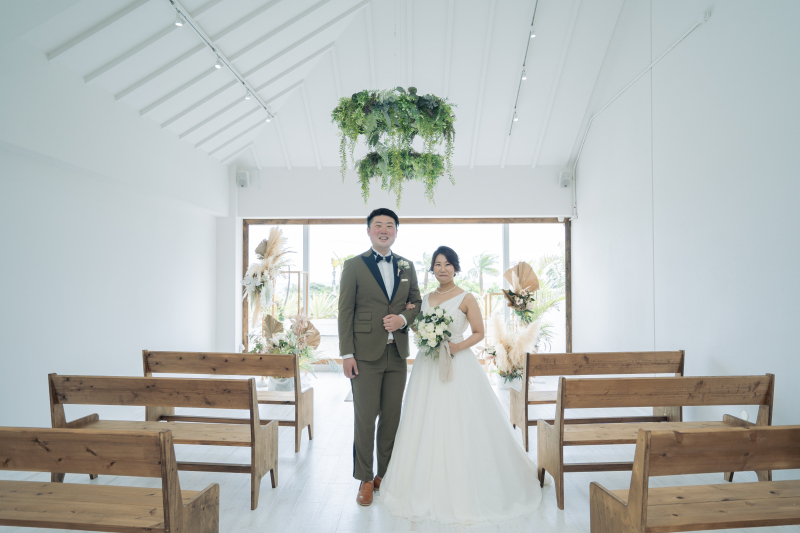 チャペルから撮影スタート!