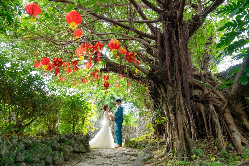 琉球の街並みへご移動