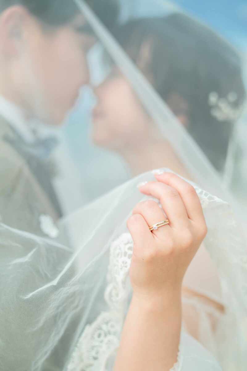 ベール演出♡ブライダルリングを引き立たせます♡