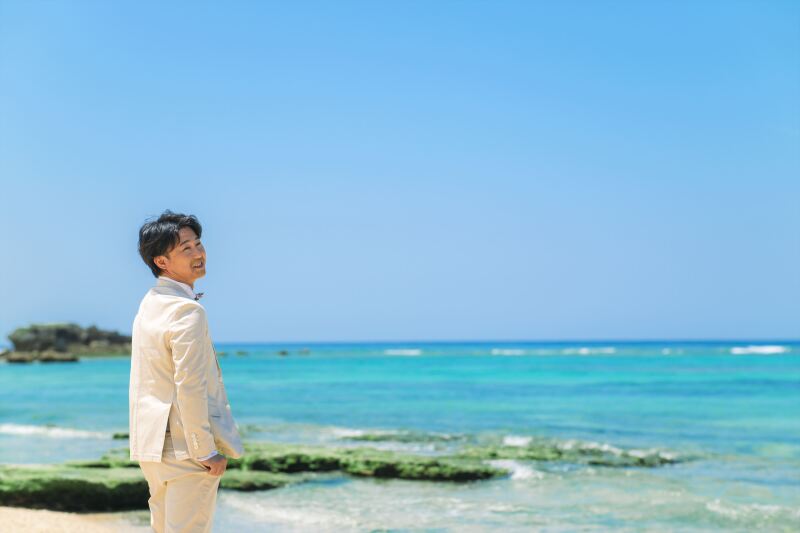 穏やかな海と笑顔
