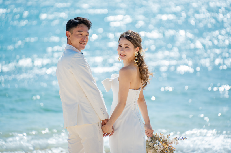 シエロ・イ・マーレ 沖縄 ~チャペルnature~_ウエディングドレスが豊富