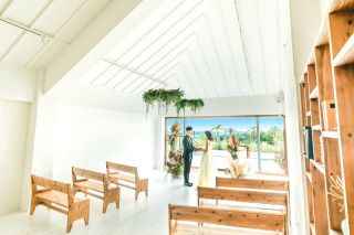 シエロ・イ・マーレ 沖縄 ~チャペルnature~